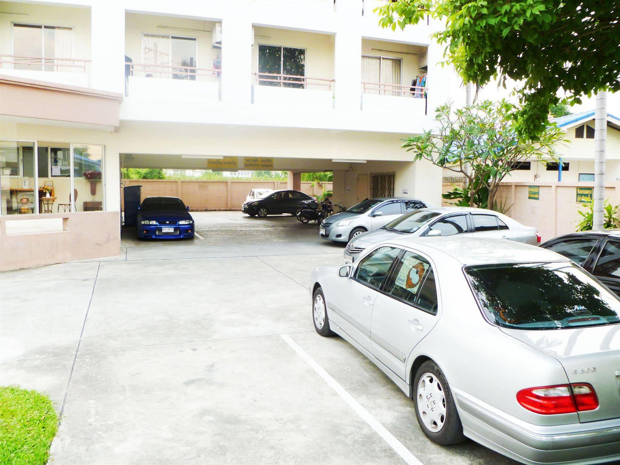 בנגקוק Thanapa Place מראה חיצוני תמונה