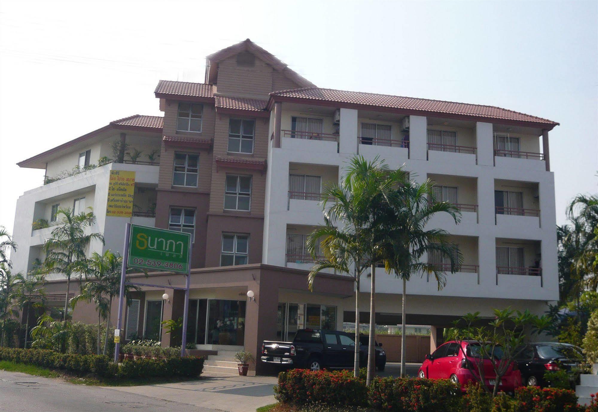 בנגקוק Thanapa Place מראה חיצוני תמונה
